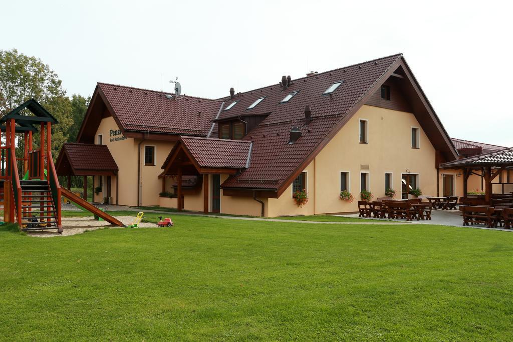 Wellness Penzion Pod Rozhlednou Adlerkosteletz Exterior foto