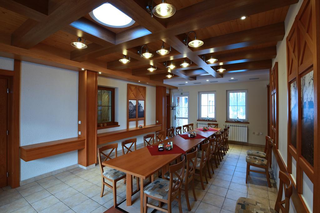 Wellness Penzion Pod Rozhlednou Adlerkosteletz Exterior foto
