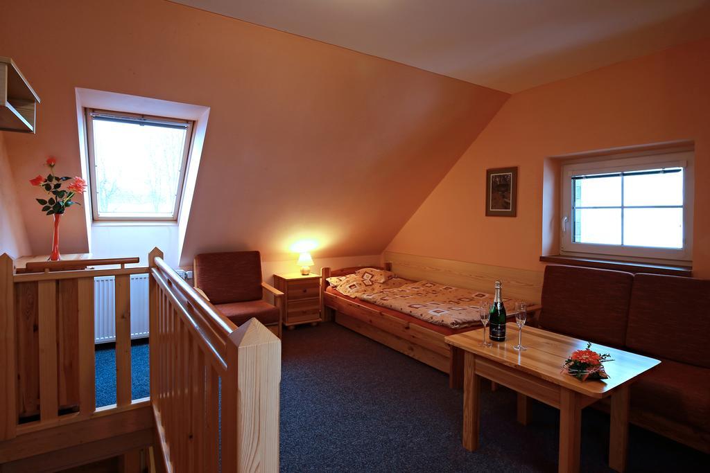 Wellness Penzion Pod Rozhlednou Adlerkosteletz Exterior foto