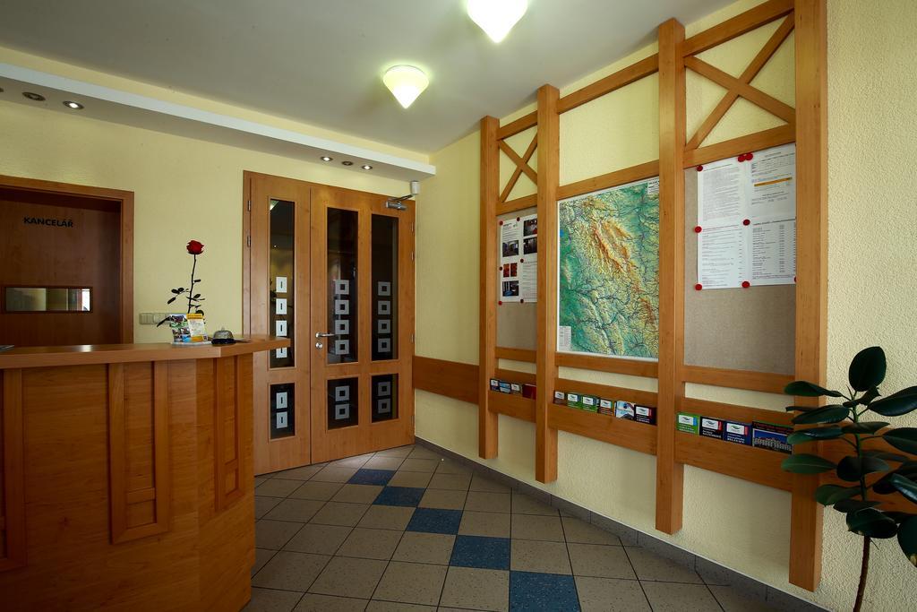 Wellness Penzion Pod Rozhlednou Adlerkosteletz Exterior foto