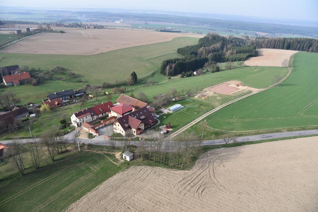 Wellness Penzion Pod Rozhlednou Adlerkosteletz Exterior foto