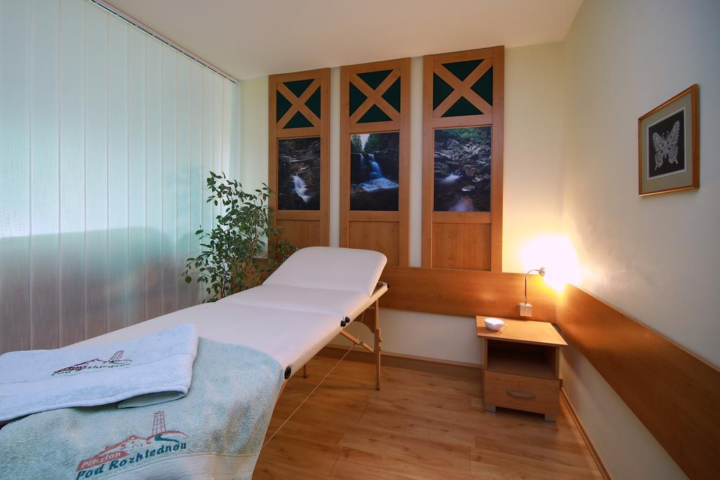 Wellness Penzion Pod Rozhlednou Adlerkosteletz Exterior foto